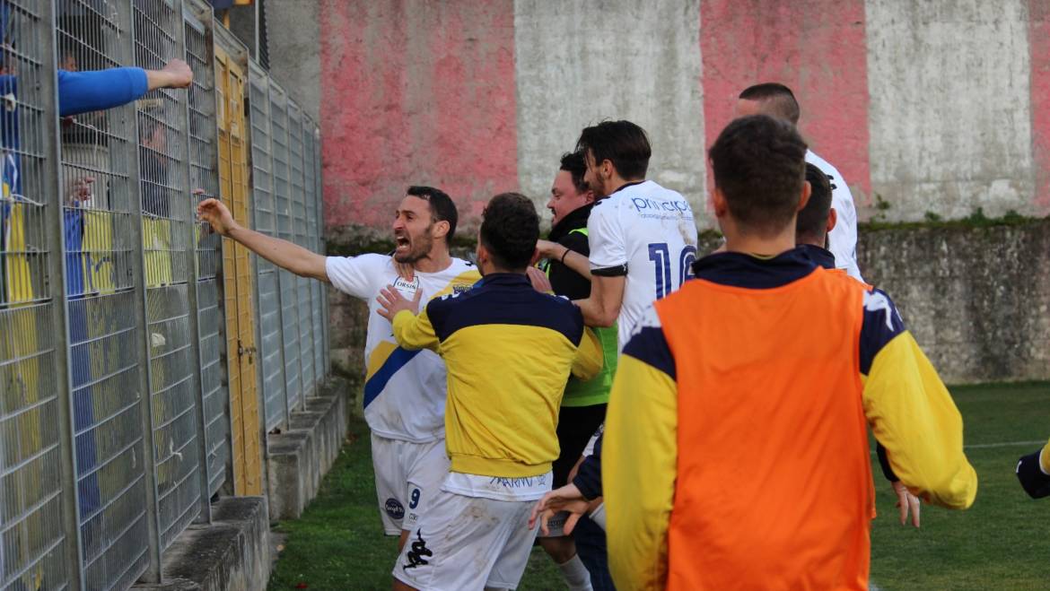 Un pari emozionante per un Gravina da applausi
