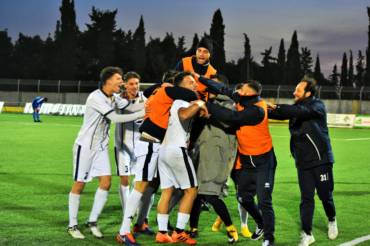 Un Gravina pazzesco allontana la crisi e si gode una larga vittoria